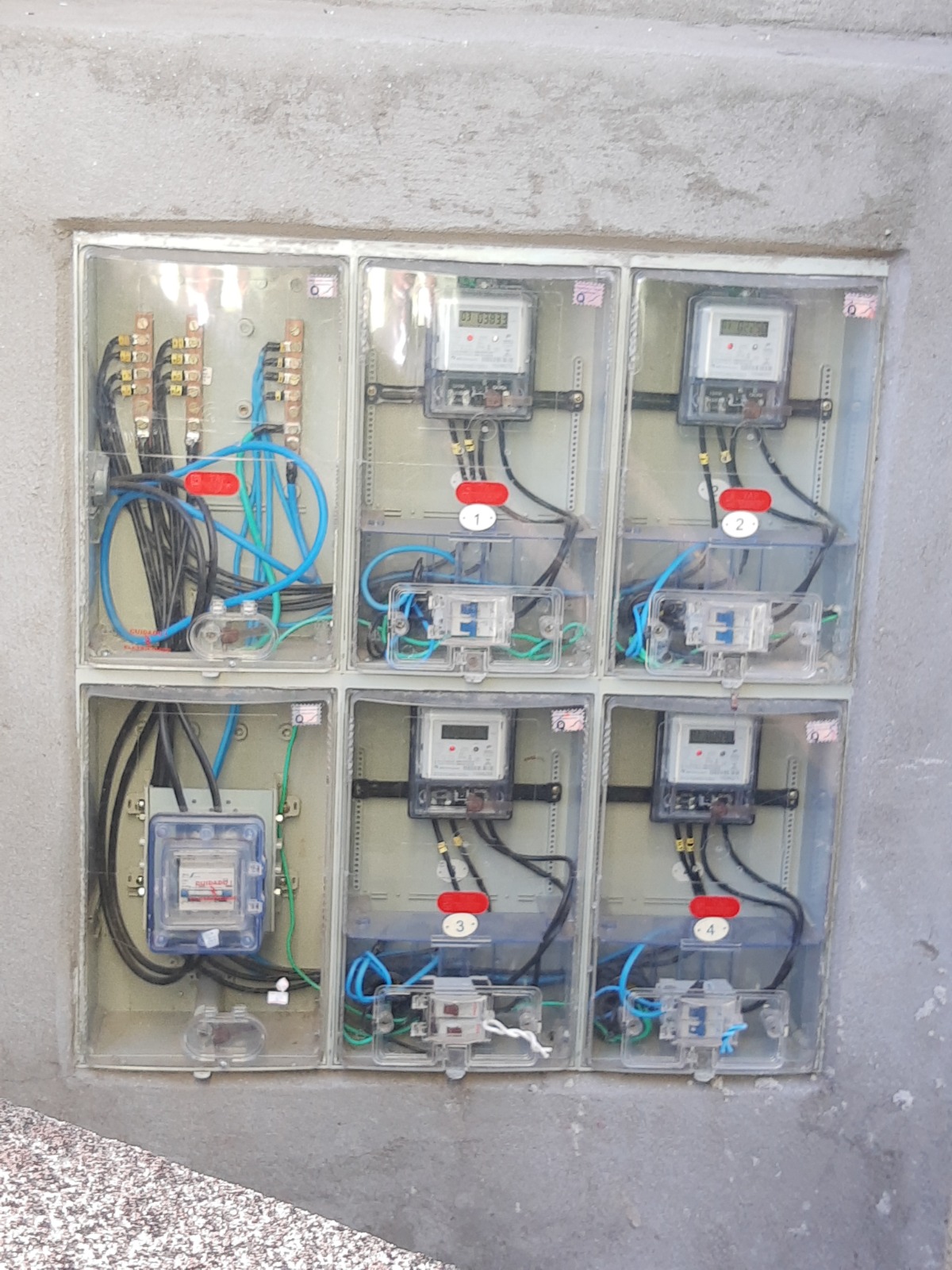 Instalação de quadro de distribuição